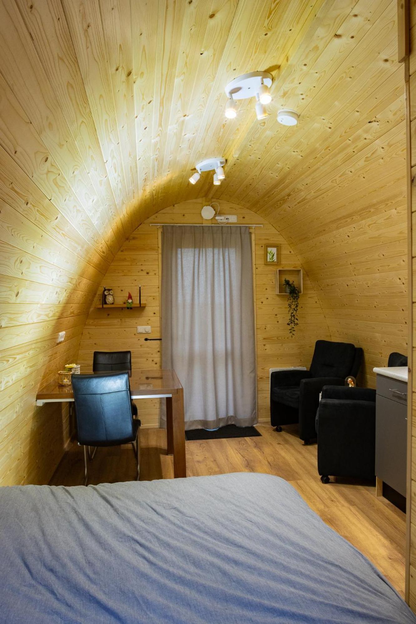 Camping Pod Lyts Dekema 1 Baard Exterior foto