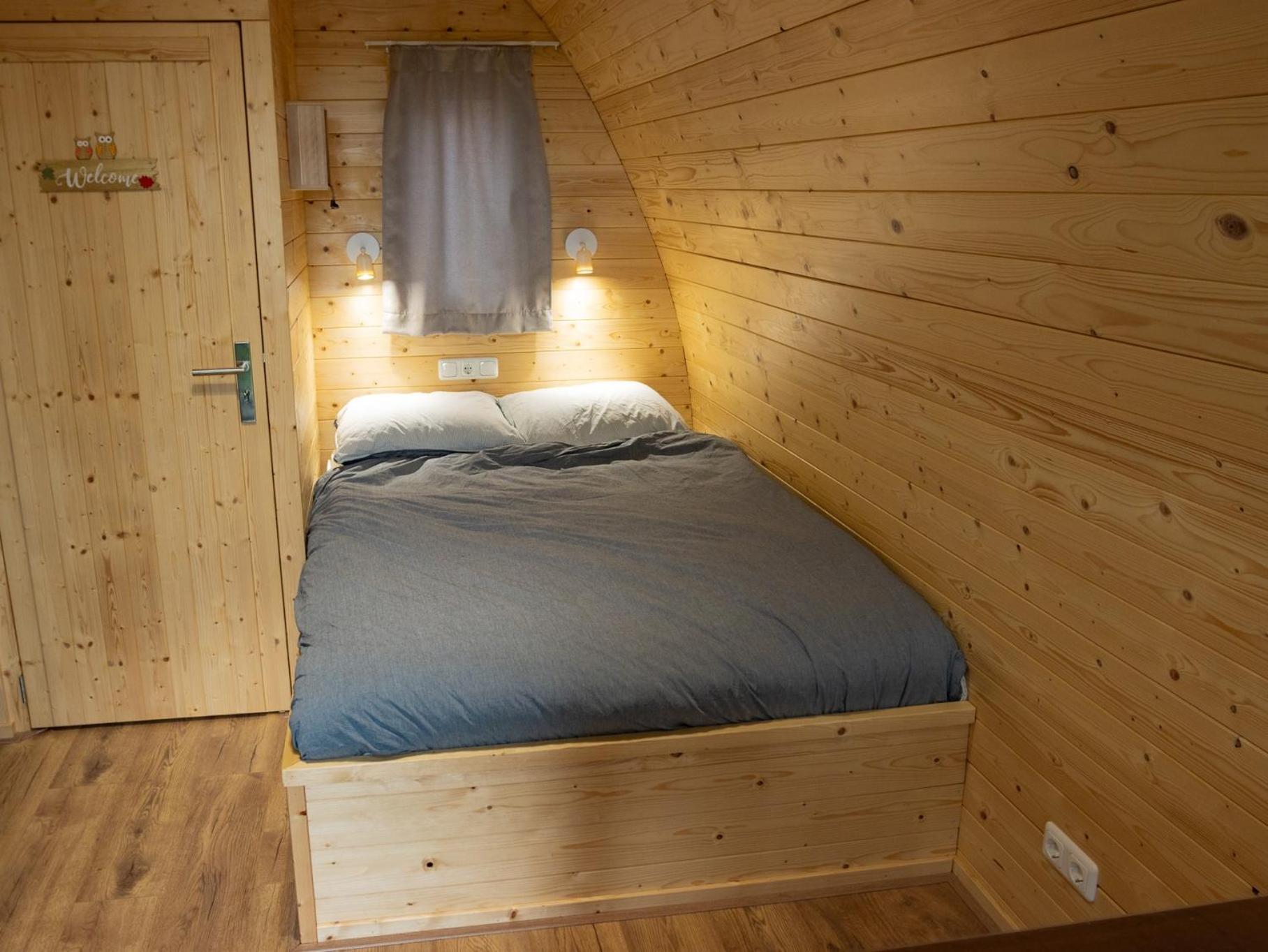 Camping Pod Lyts Dekema 1 Baard Exterior foto